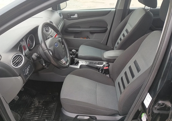 Ford Focus cena 16800 przebieg: 180000, rok produkcji 2010 z Raciąż małe 301
